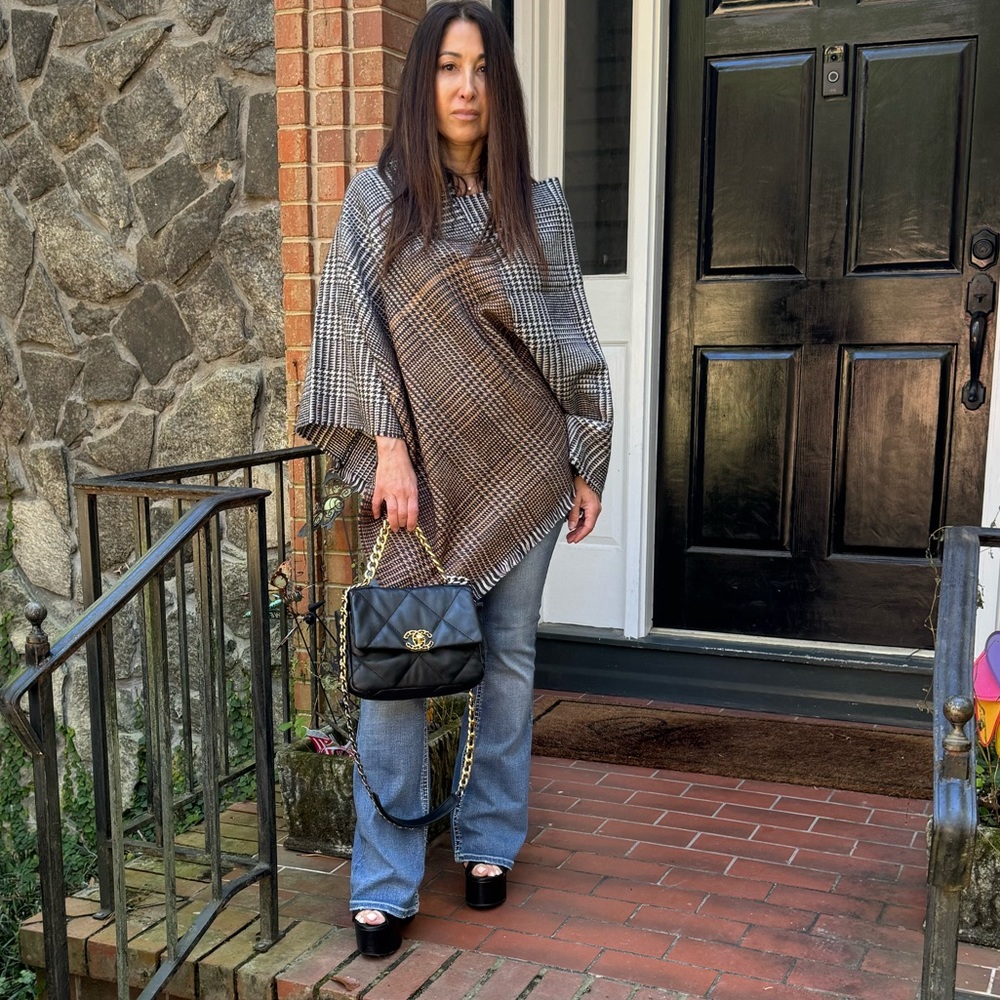 30 Boho Fringe Plaid Poncho
